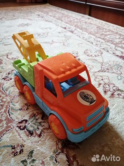 Эвакуатор детский