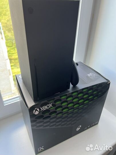 Игровая консоль Xbox Series X