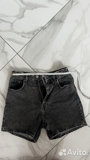 Джинсовые шорты zara 36