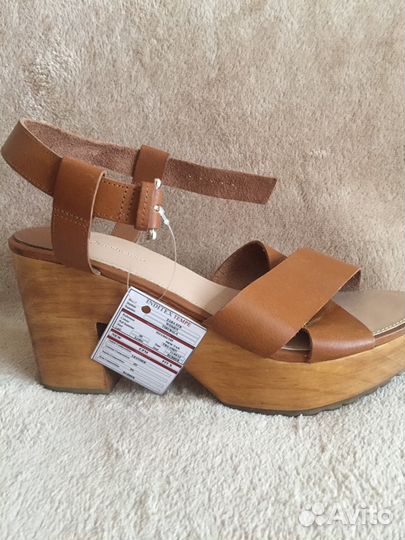 Босоножки Страдивариус