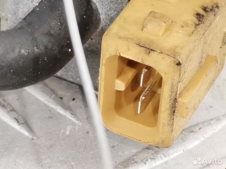 Клапан вакуумного управления Mercedes-Benz E-Класс