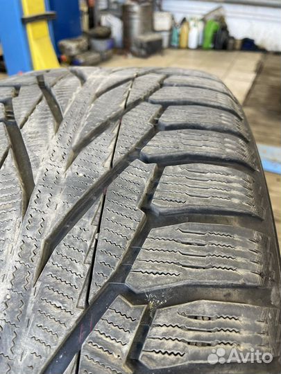 Nokian Tyres Hakkapeliitta R2 SUV 275/50 R20 25H