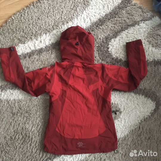 Ветровка bergans gore tex (Oakley, Berghaus )