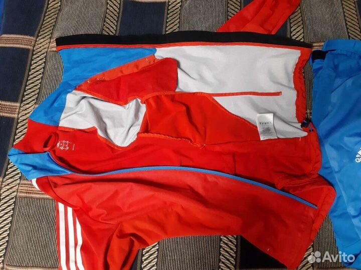 Разминочный костюм 48 и 52 adidas Сб.России лыжный