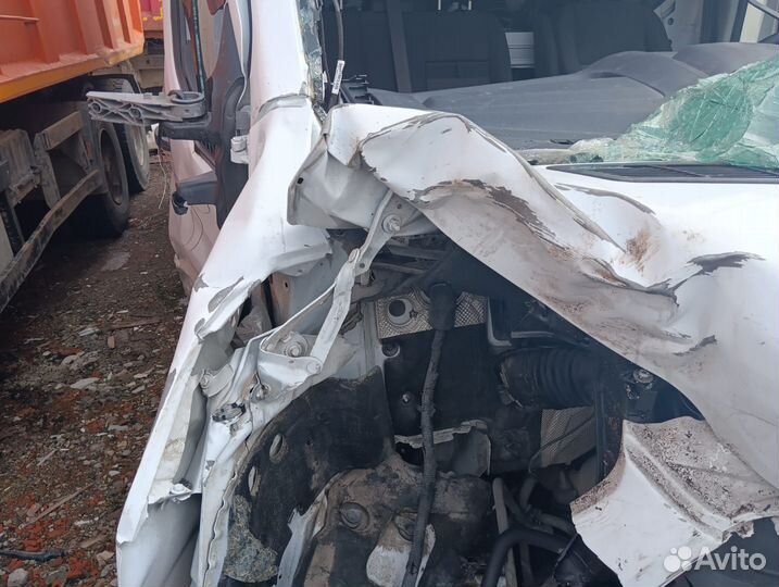 Ford Transit 2.2 МТ, 2022, битый, 999 999 км