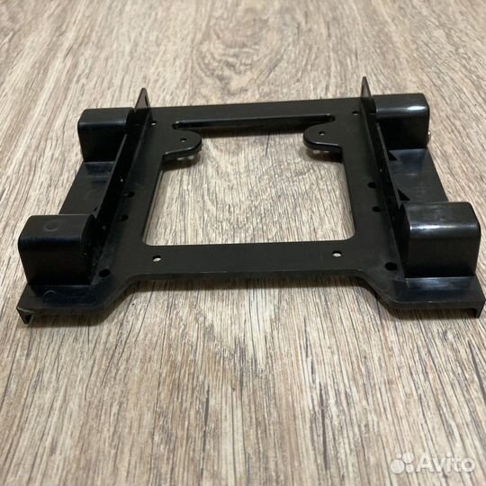 Салазки для установки диска 2,5