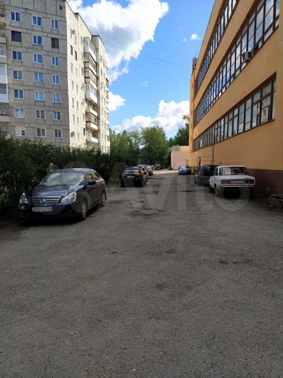 Продам помещение свободного назначения, 818 м²
