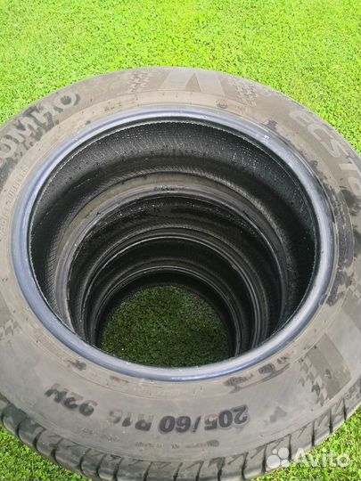 Kumho Ecsta HS51 205/60 R16 92H