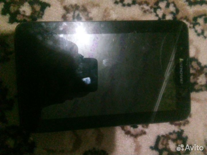 Планшет Lenovo