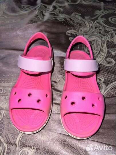 Сандали для девочки crocs c13