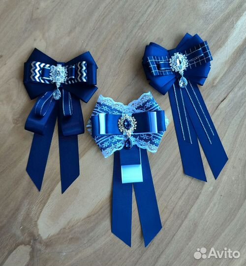 Галстук брошь школьная для девочки