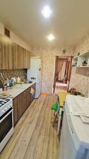 2-к. квартира, 43 м², 1/2 эт.