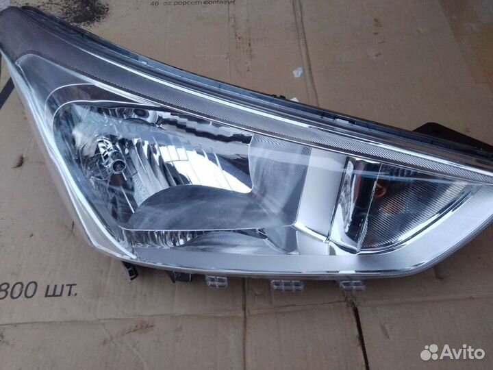Фара правая Hyundai Creta 2016-19