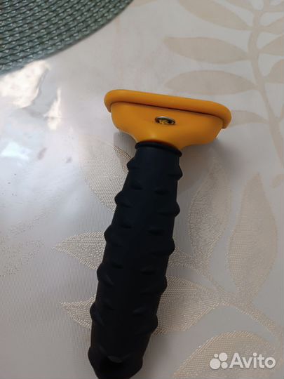 Щетка для животных от шерсти