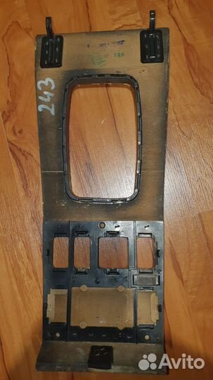 Накладка консоли дерево Mercedes w124