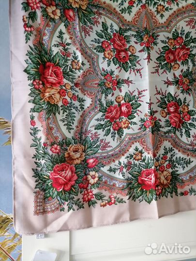 Павловопосадский платок шерсть