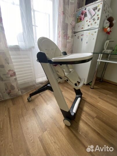 Стульчик для кормления Peg Perego Siesta