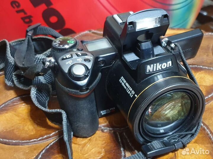 Цифровой фотоаппарат Nikon Coolpix 8800 VR Япония