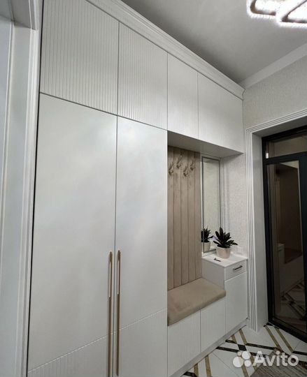 Шкаф в прихожую (прихожая)