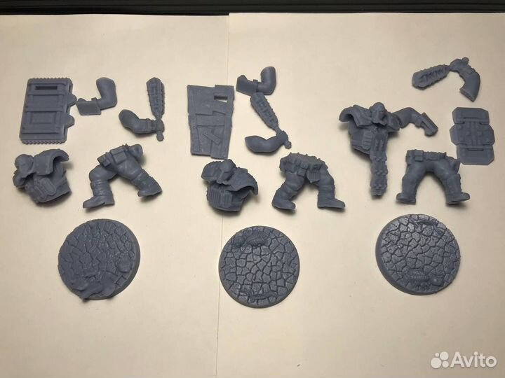 Warhammer 40000 миниатюры Bullgryns