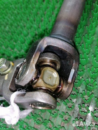 Рулевой карданчик Toyota Passo KGC10 1krfe 2005