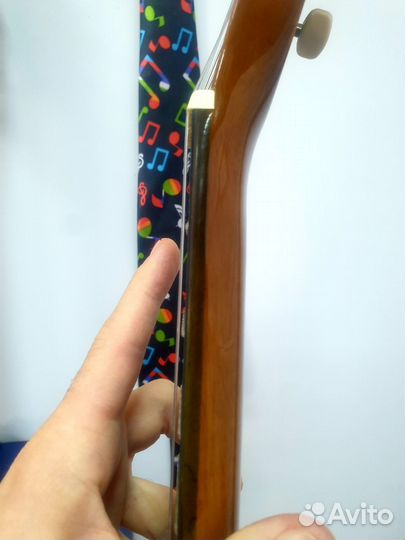 Гитара. Гитары для новичков под ключ