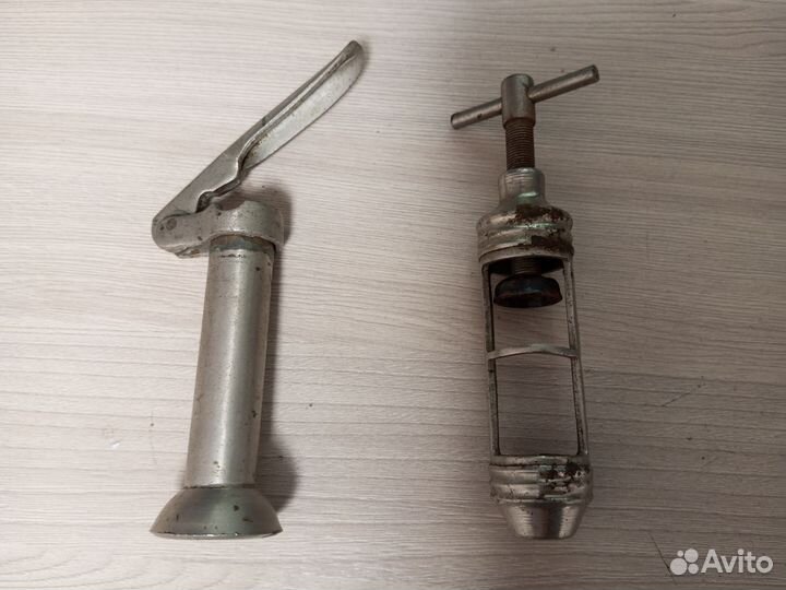 Устройства для снаряжения патронов