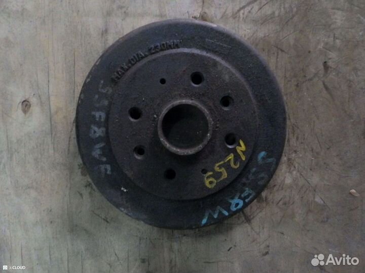 Тормозной барабан на mazda bongo SSF8W