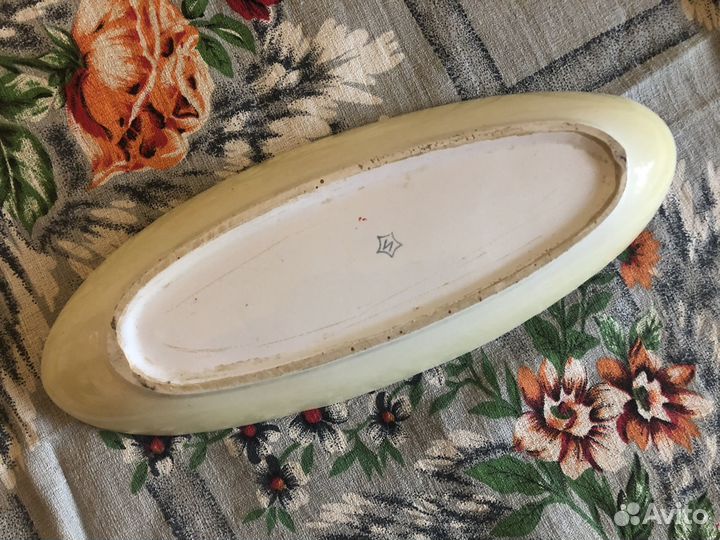 Фарфоровая селедочница 1930-е