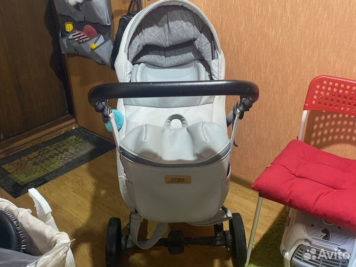 Коляска Anex
