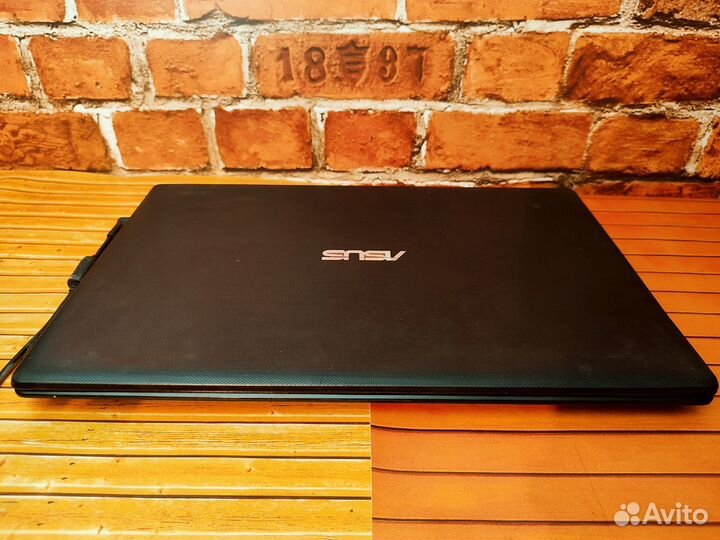 Asus X551CA - Celeron X2 \ 2 Озу \ 320 HDD