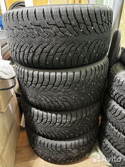 Nokian Tyres Hakkapeliitta 9 SUV 275/45 R20 и 305/40 R20