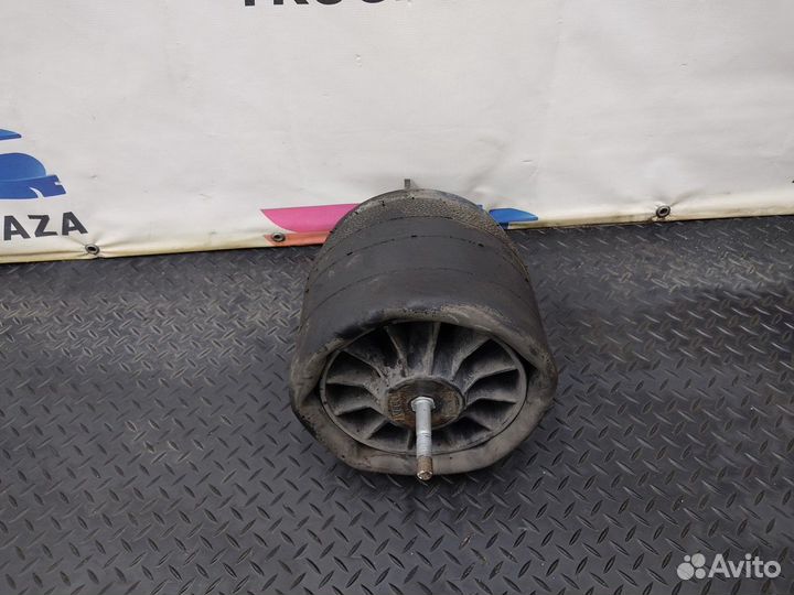 Подушка пневмоподвески задняя левая Iveco Stralis