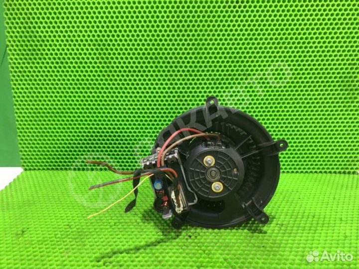 Моторчик отопителя Bmw 7 E65