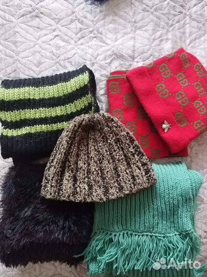 Шапки, шарфы б/у