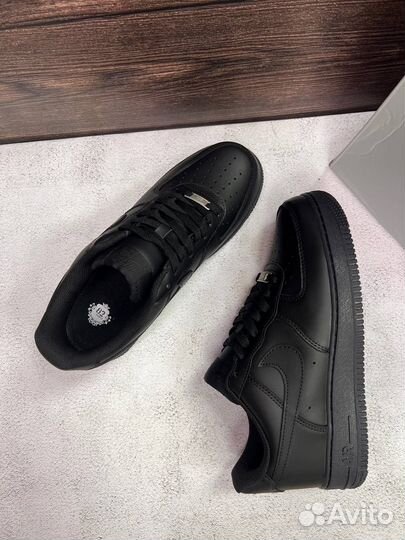 Мужские кроссовки Nike Air Force 1 Black