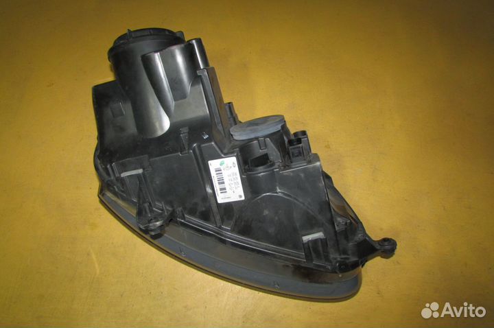 Фара Фольксваген Гольф 5 / Golf 5