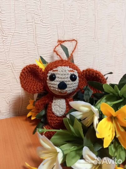 Чебурашка вязаный