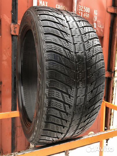 Nokian Tyres WR SUV 3 275/45 R20