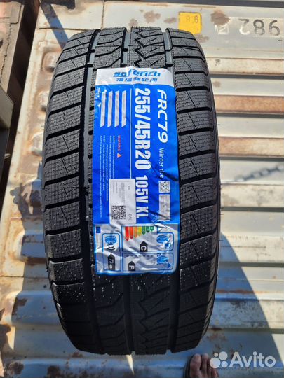 245/45R20 шины зимние на Geely Haval Exeed