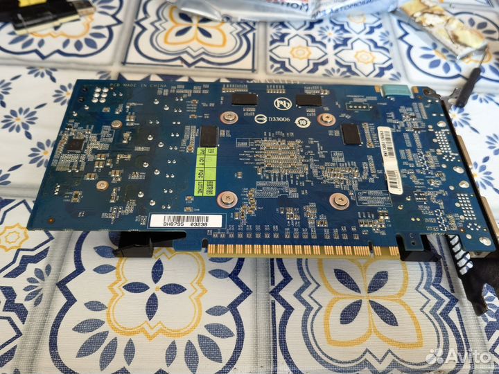 Видюха на 1 гб