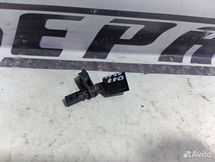 Датчик ABS передний правый Audi A3 8V sedan 1.8