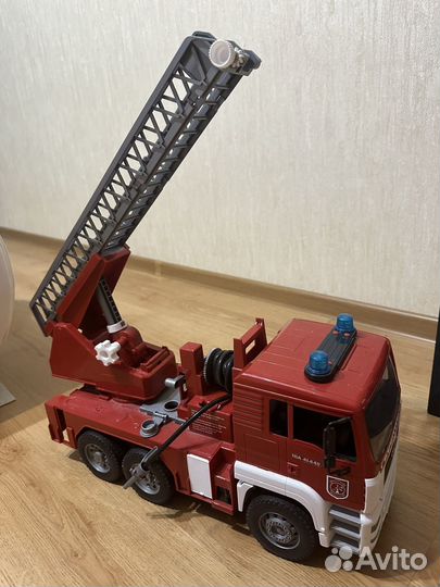 Пожарная машина bruder