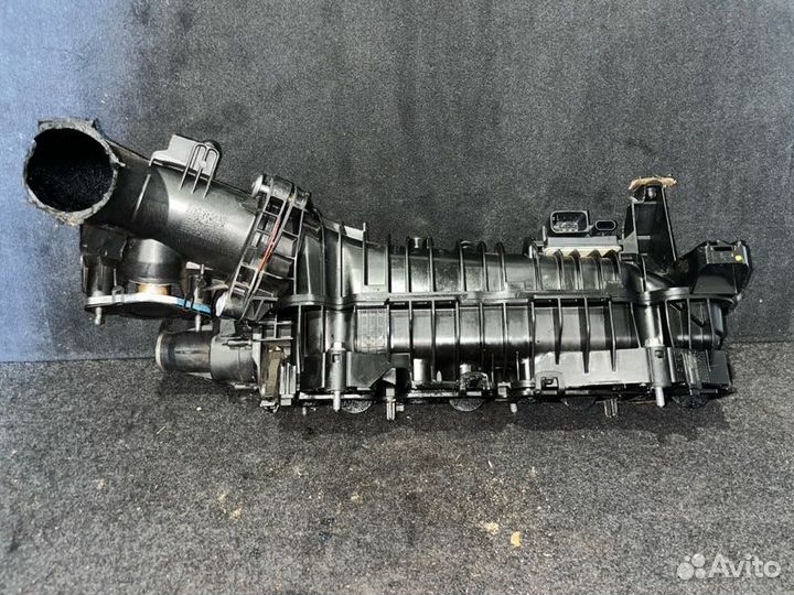 Коллектор впускной Bmw 5-Series F10 N47D20C 2012