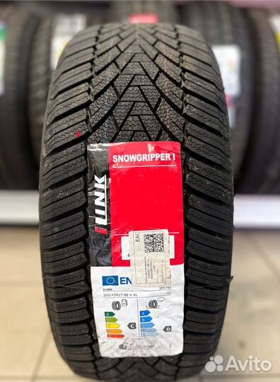 iLink SnowGripper I 215/55 R18 129U