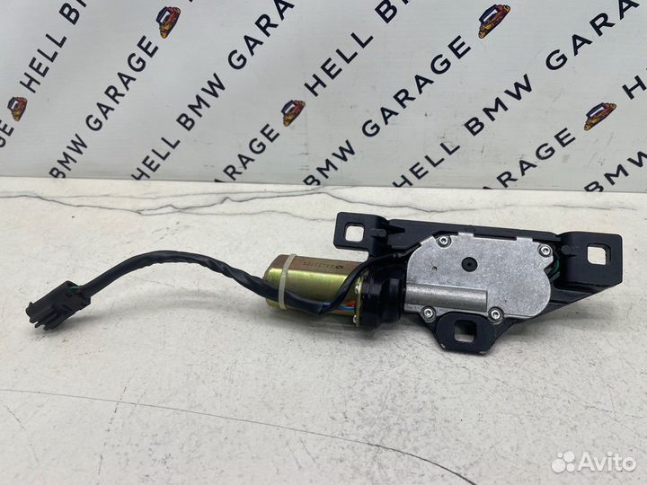 Доводчик багажника Bmw E65 E66