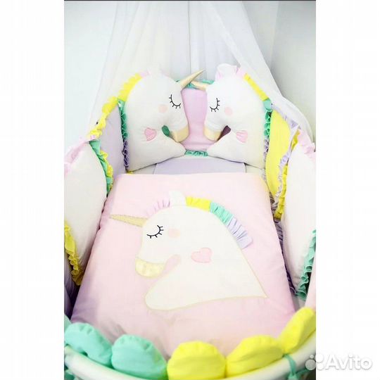 Комплект с бортиками в детскую кроватку