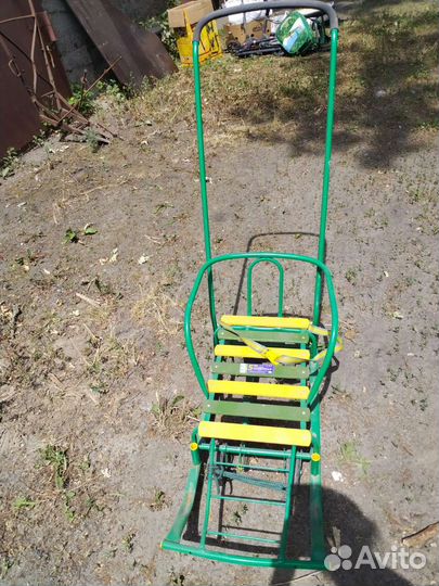 Детские санки с колёсами