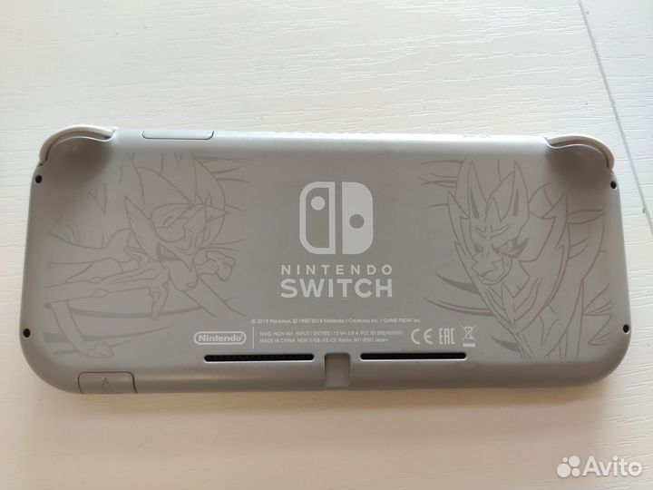 Nintendo Switch Lite Pokemon, Чип, 64GB MicroSD