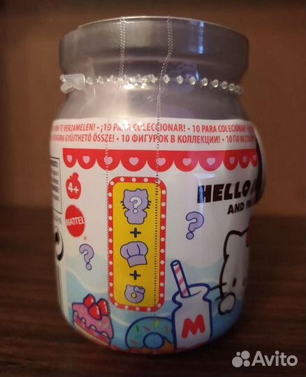 Запечатанная фигурка Hello Kitty and Friends